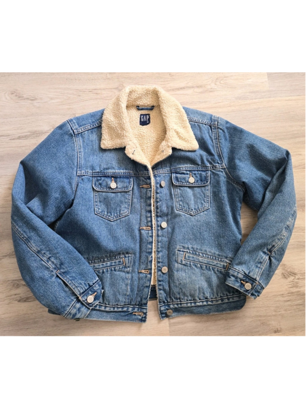 GAP Women's Denim Sherpa Lined Trucker Jacket Medium Wash Blue Size M